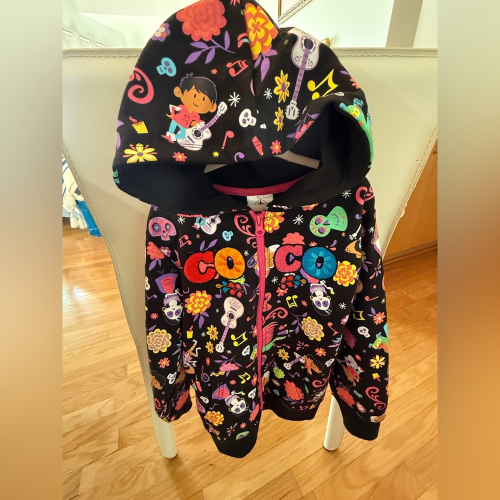 Disney Pixar Coco Girls Zip up Hoodie size S